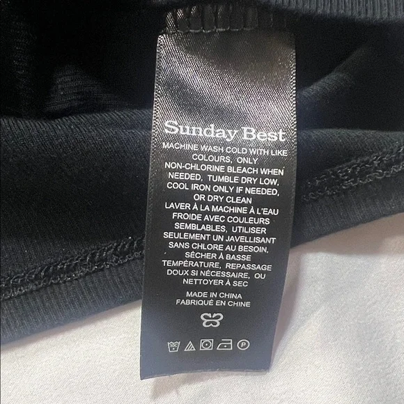 Sundays Best Aritzia cropped turtleneck size S - Picture 5 of 7